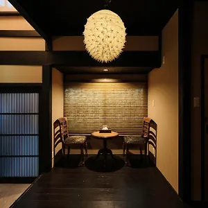 紡 松原堺町 別荘